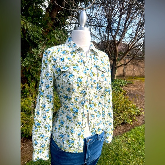 Nine & Company Vintage Floral 🌹 Button-Up Shirt - Picture 1 of 8